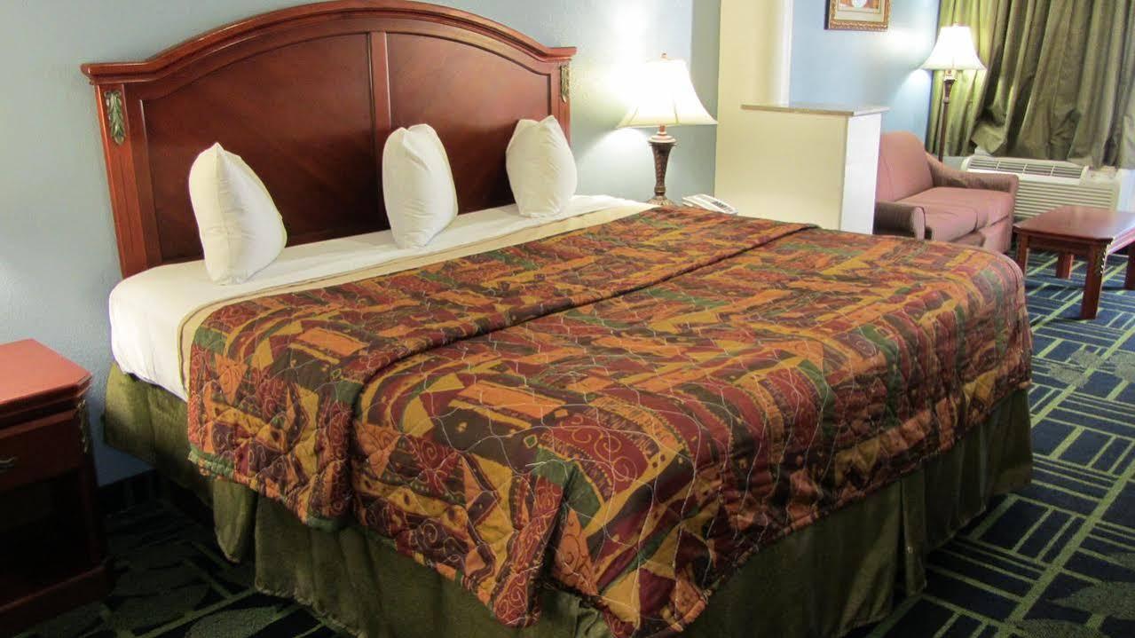 Regency Inn Porter Екстериор снимка